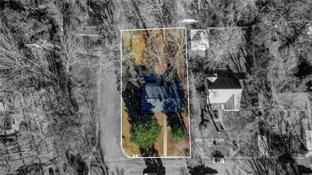 2416 Springwood Drive