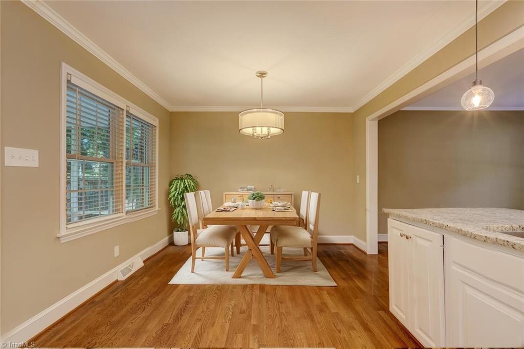 2416 Springwood Drive