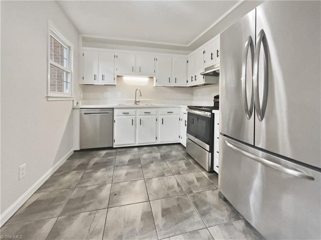 3219 Regents Park Lane # C