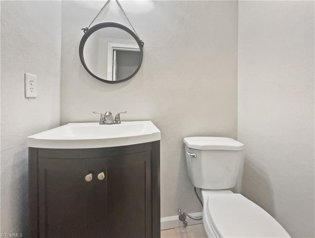 3219 Regents Park Lane # C