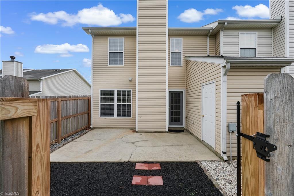2015 Waterstone Lane