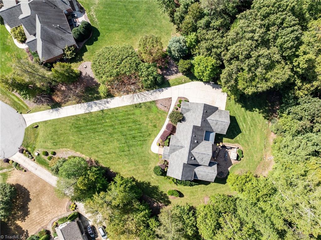 4304 Agliano Terrace