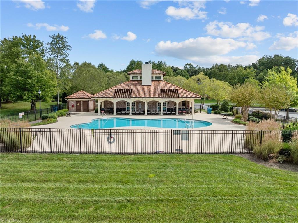 4304 Agliano Terrace