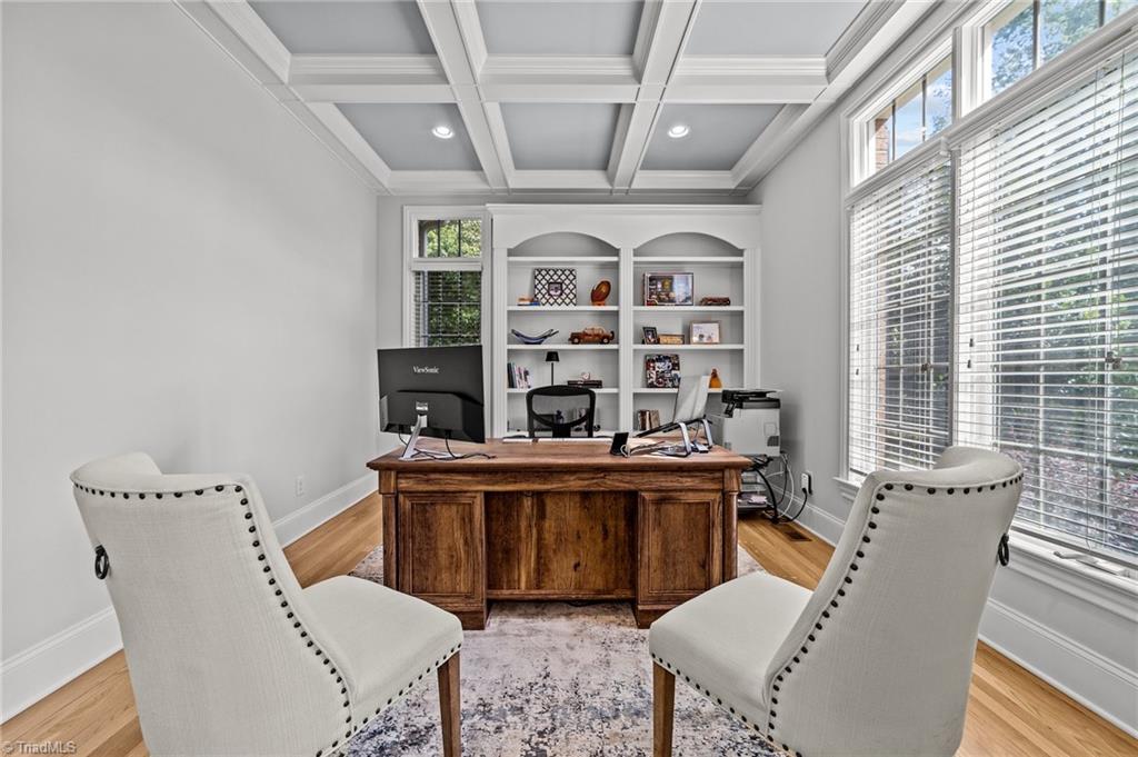 4304 Agliano Terrace