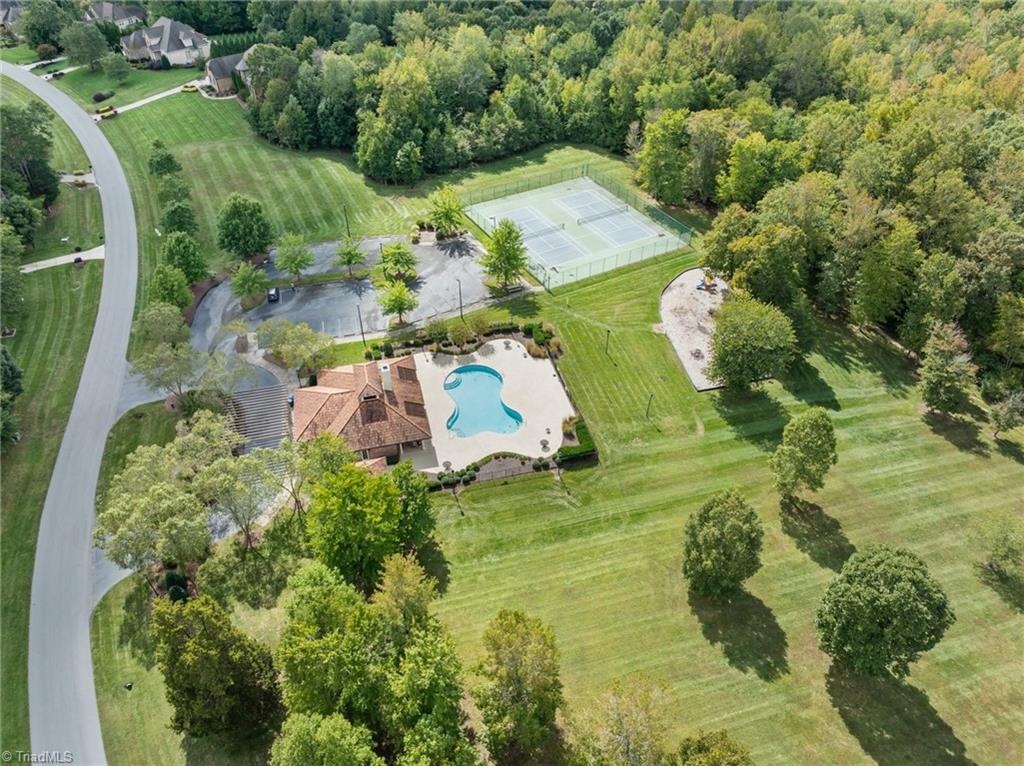 4304 Agliano Terrace