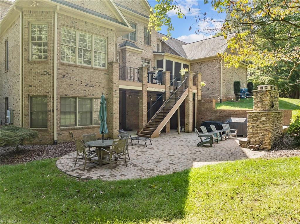 4304 Agliano Terrace