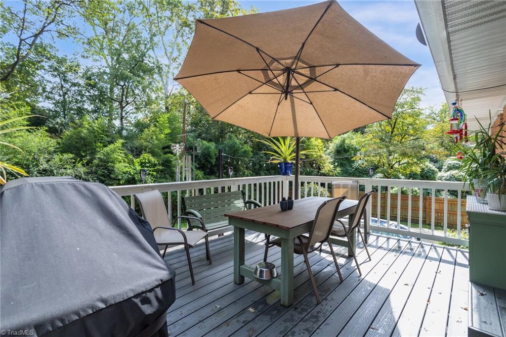 102 Forestdale Drive