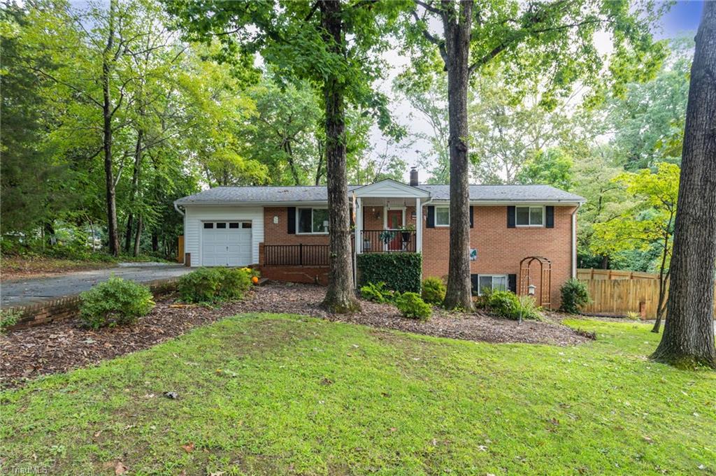 102 Forestdale Drive