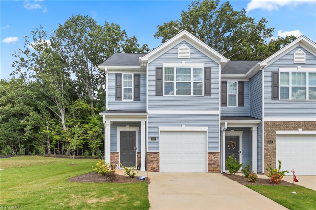 1109 Evelynnview Lane