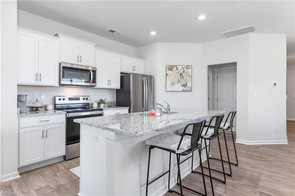 1109 Evelynnview Lane