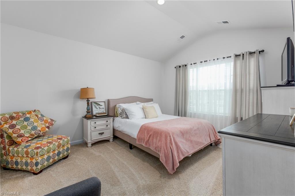 1109 Evelynnview Lane