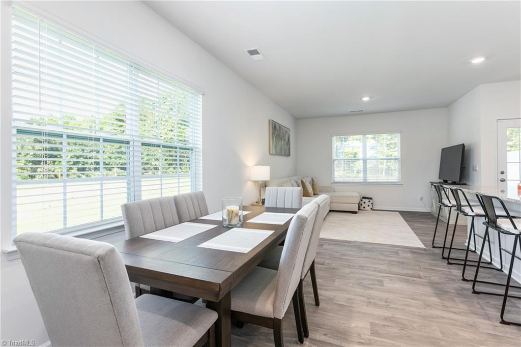 1109 Evelynnview Lane