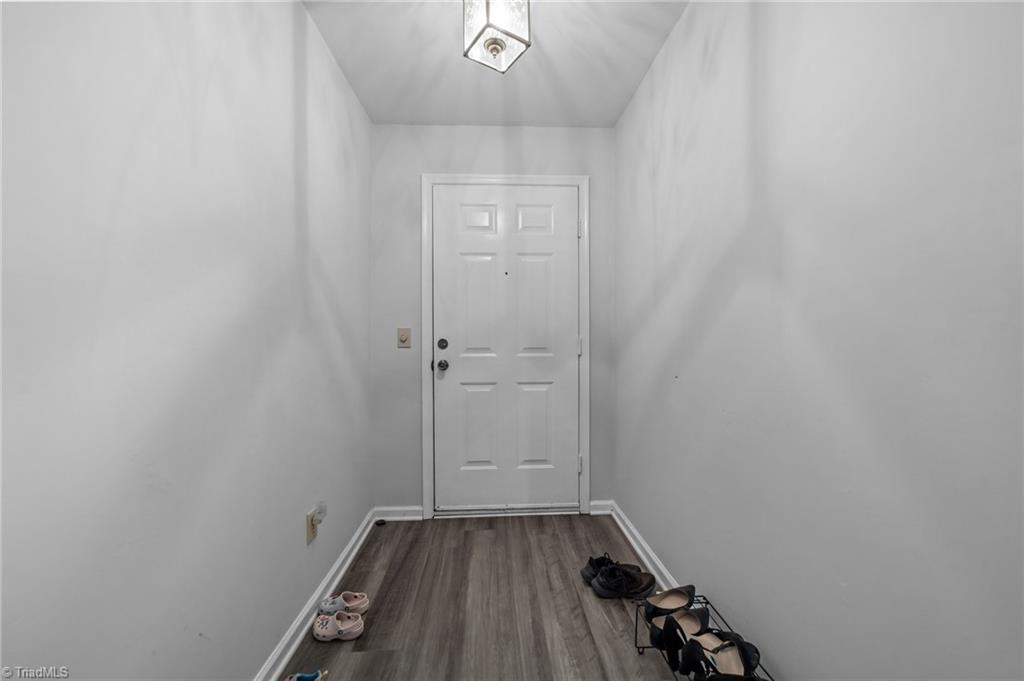 729 Shelby Drive # B