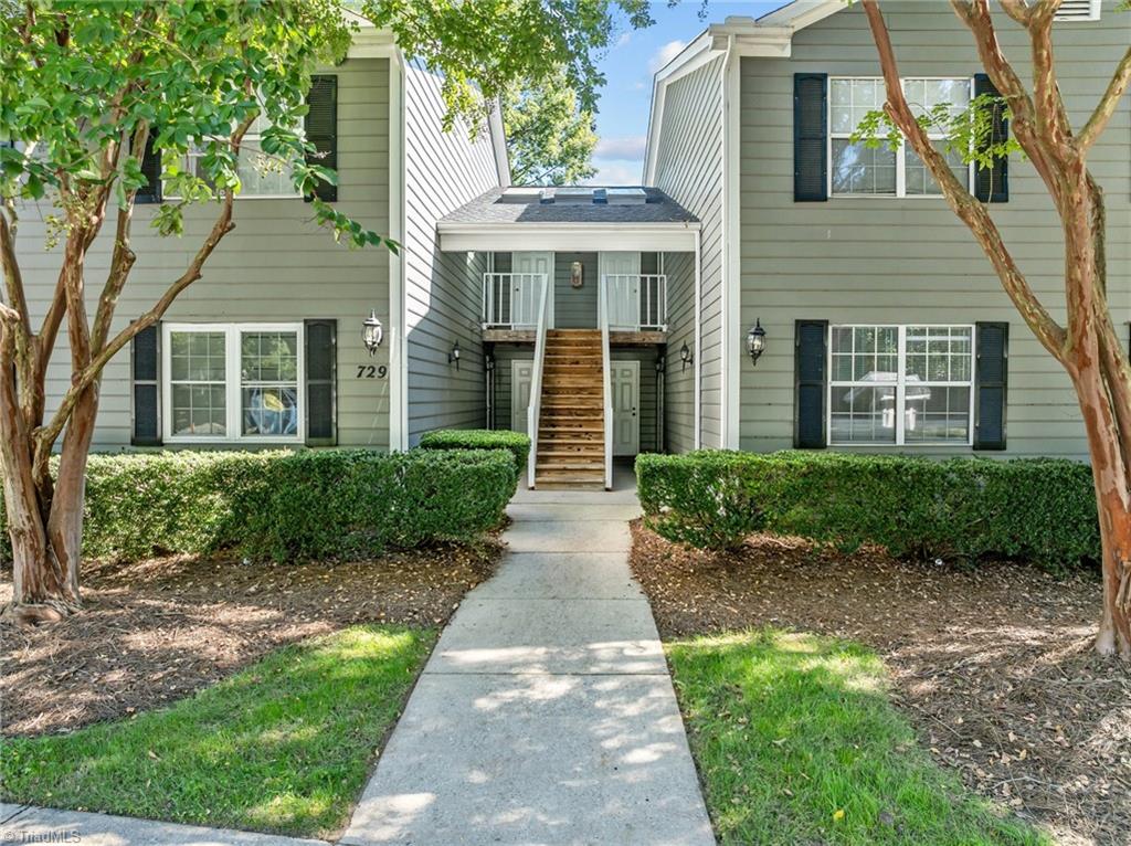 729 Shelby Drive # B