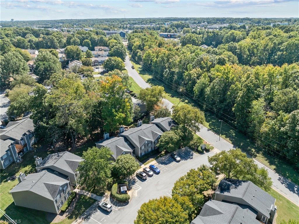 729 Shelby Drive # B