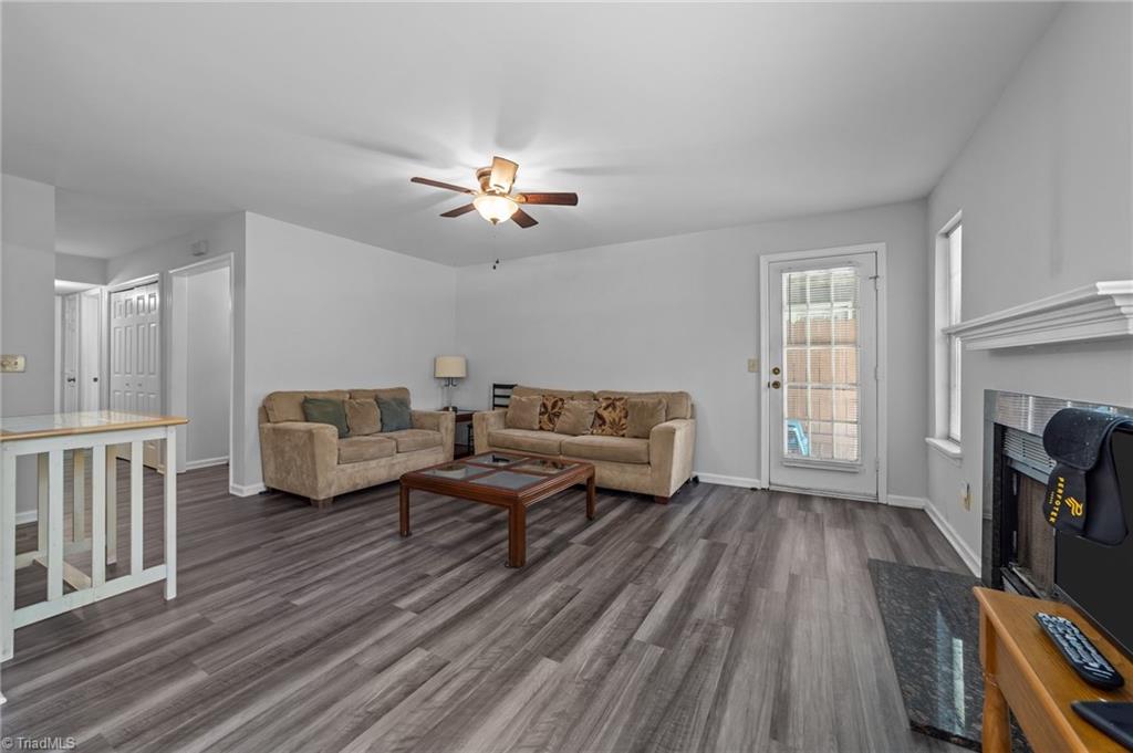 729 Shelby Drive # B