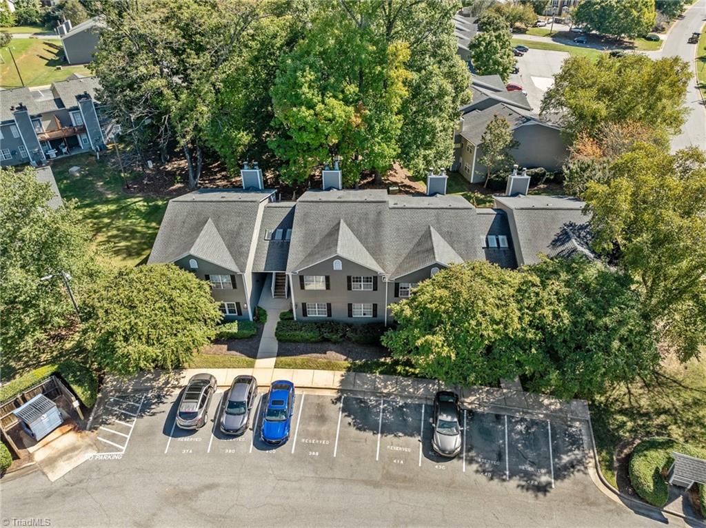 729 Shelby Drive # B