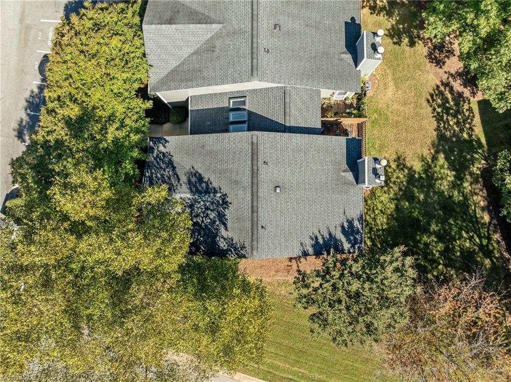 729 Shelby Drive # B