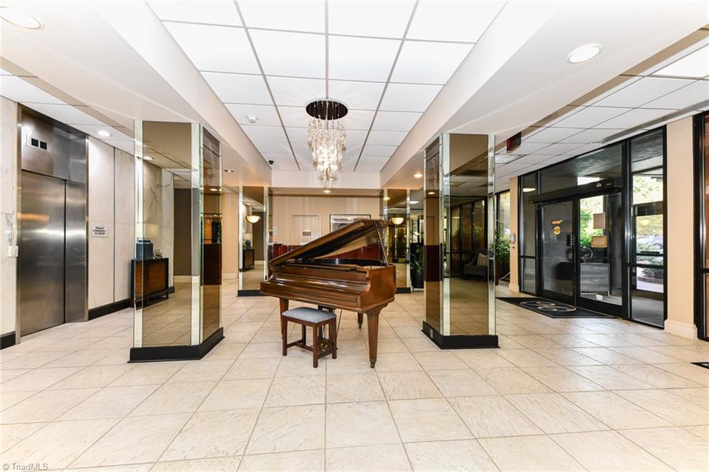 1101 N Elm Street # 508