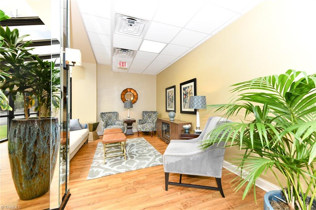 1101 N Elm Street # 508