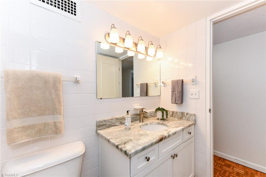 1101 N Elm Street # 508