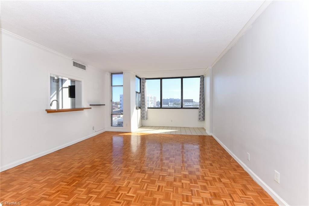 1101 N Elm Street # 508