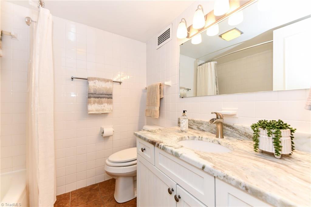 1101 N Elm Street # 508