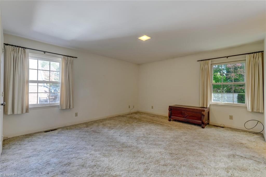 1712 Chesapeake Drive