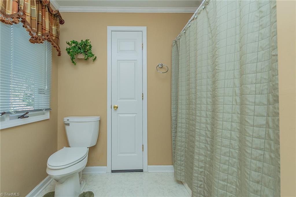 3069 Wallburg High Point Road