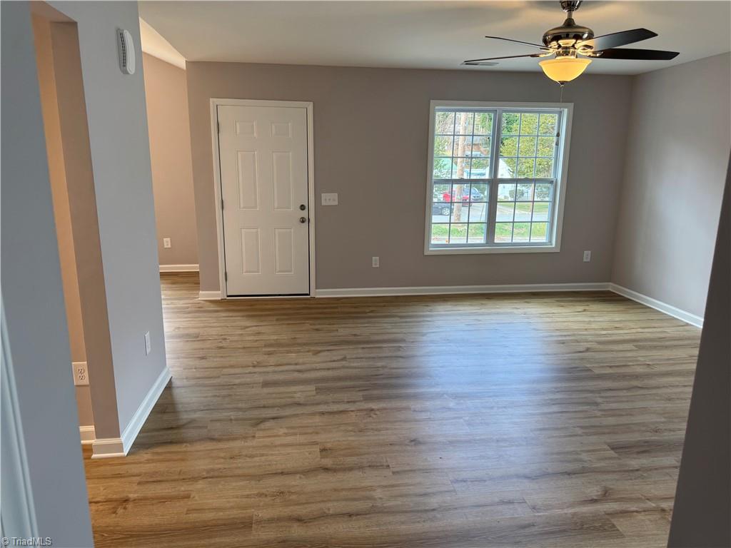 1028 Meadowbrook Boulevard