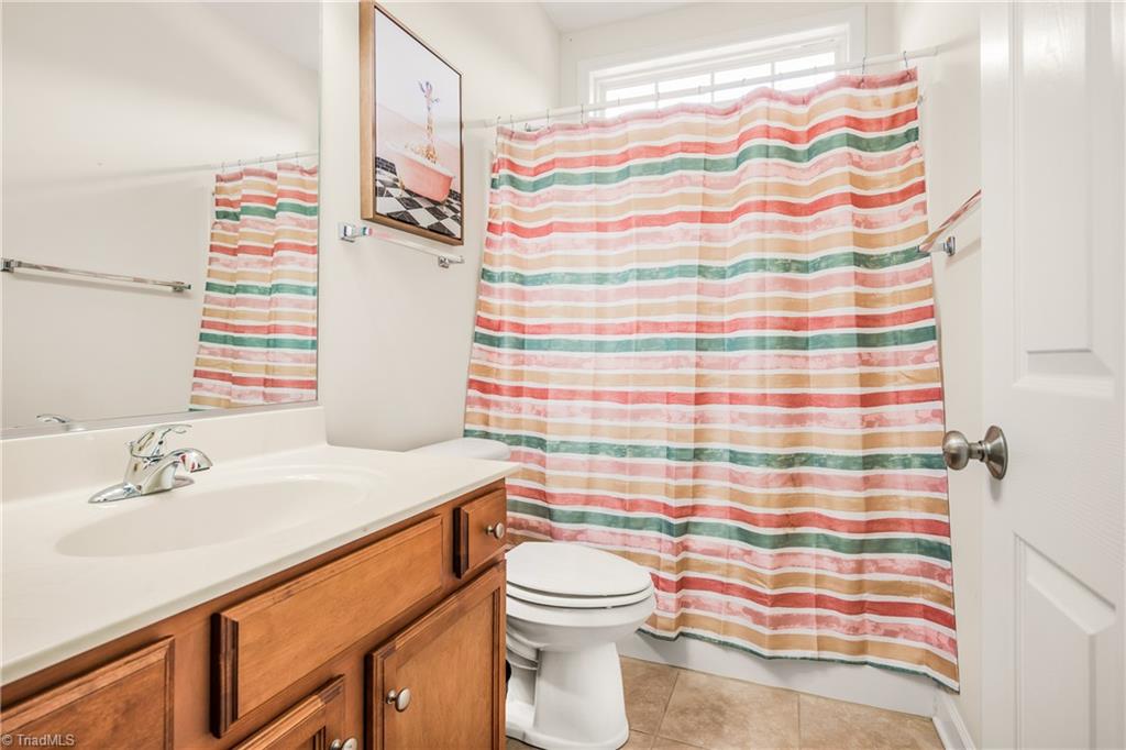 5726 Woodside Forest Trail