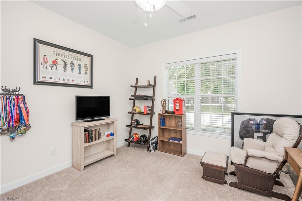5726 Woodside Forest Trail