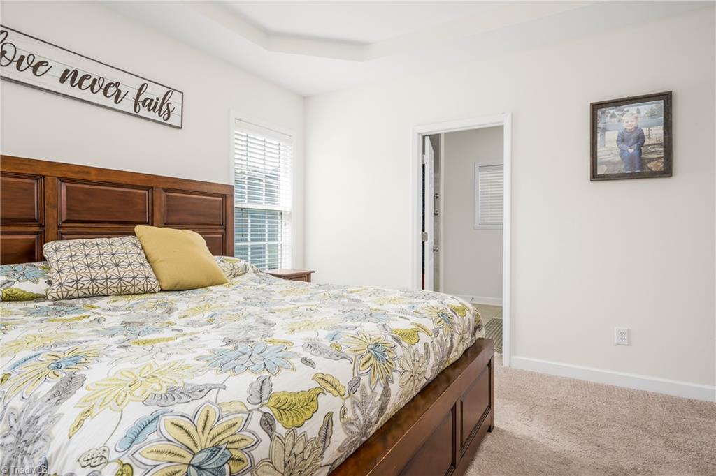 5726 Woodside Forest Trail