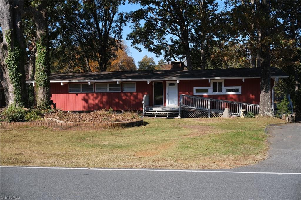 2011 Lynwood Drive