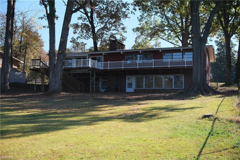 2011 Lynwood Drive