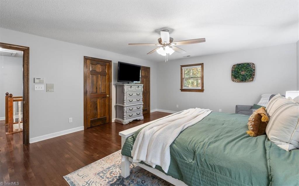 2420 Farm Gate Road