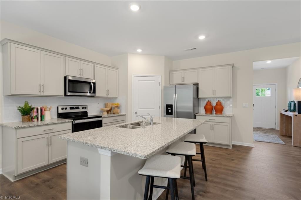 6552 Clark Creek Trail