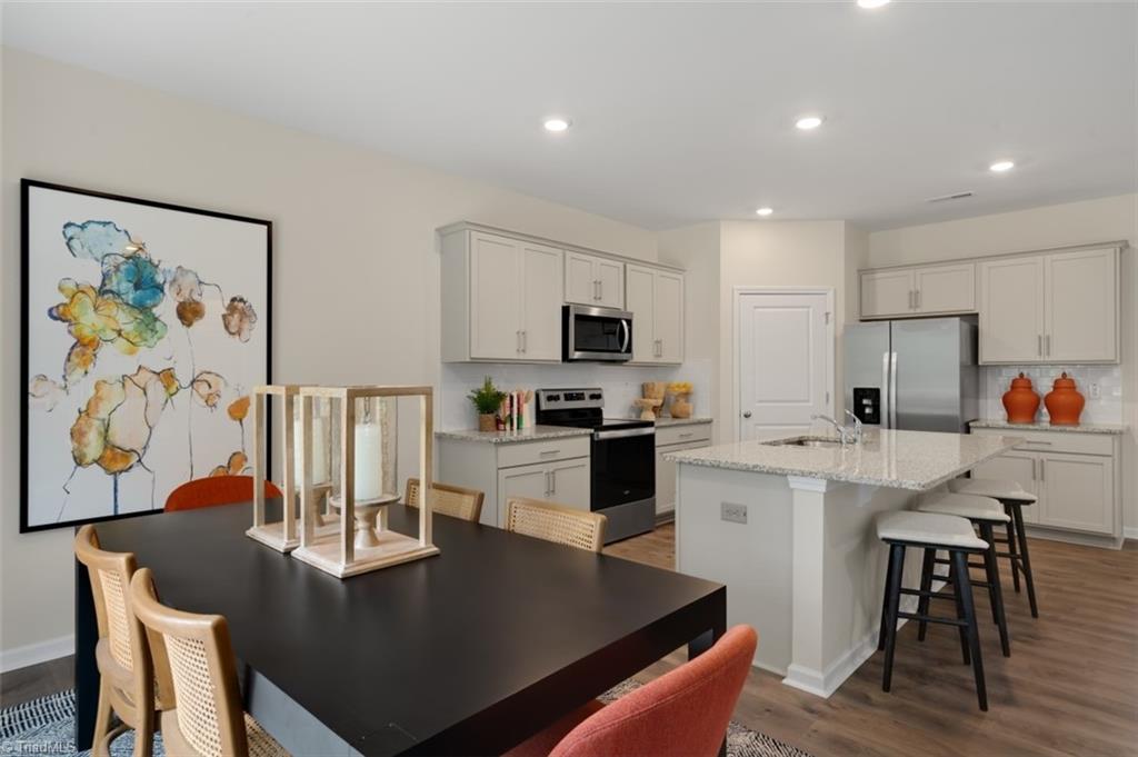 6552 Clark Creek Trail