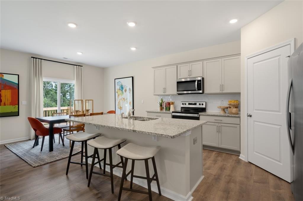 6552 Clark Creek Trail