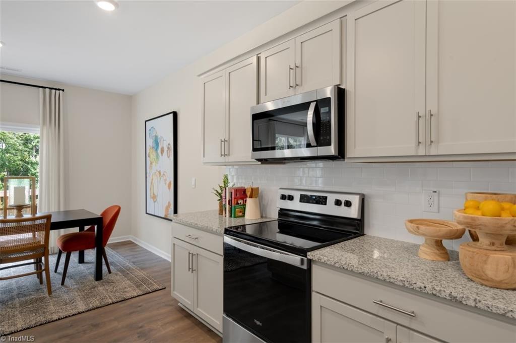 6552 Clark Creek Trail