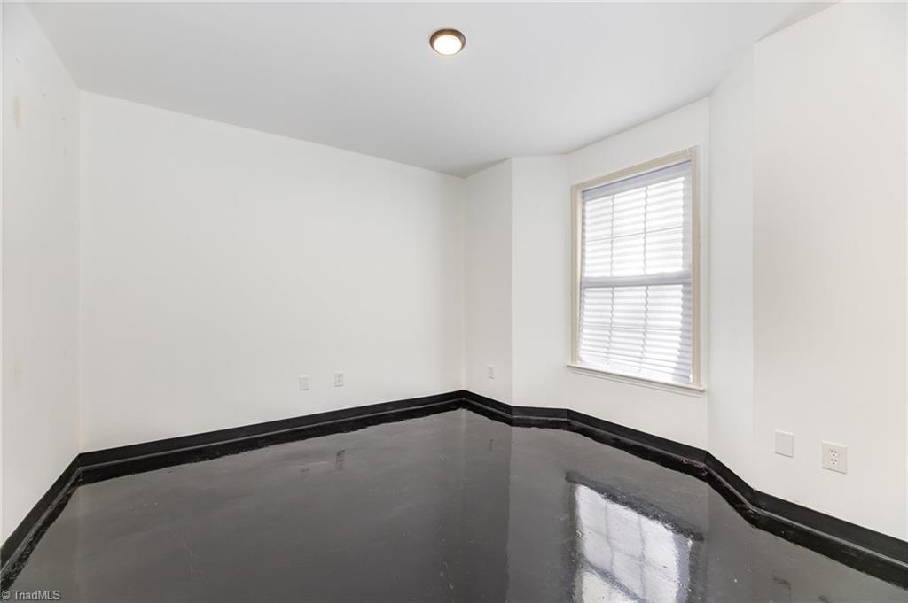 3642 Morris Farm Drive # 1C