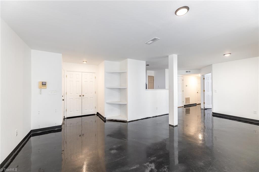 3642 Morris Farm Drive # 1C