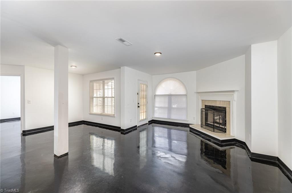 3642 Morris Farm Drive # 1C