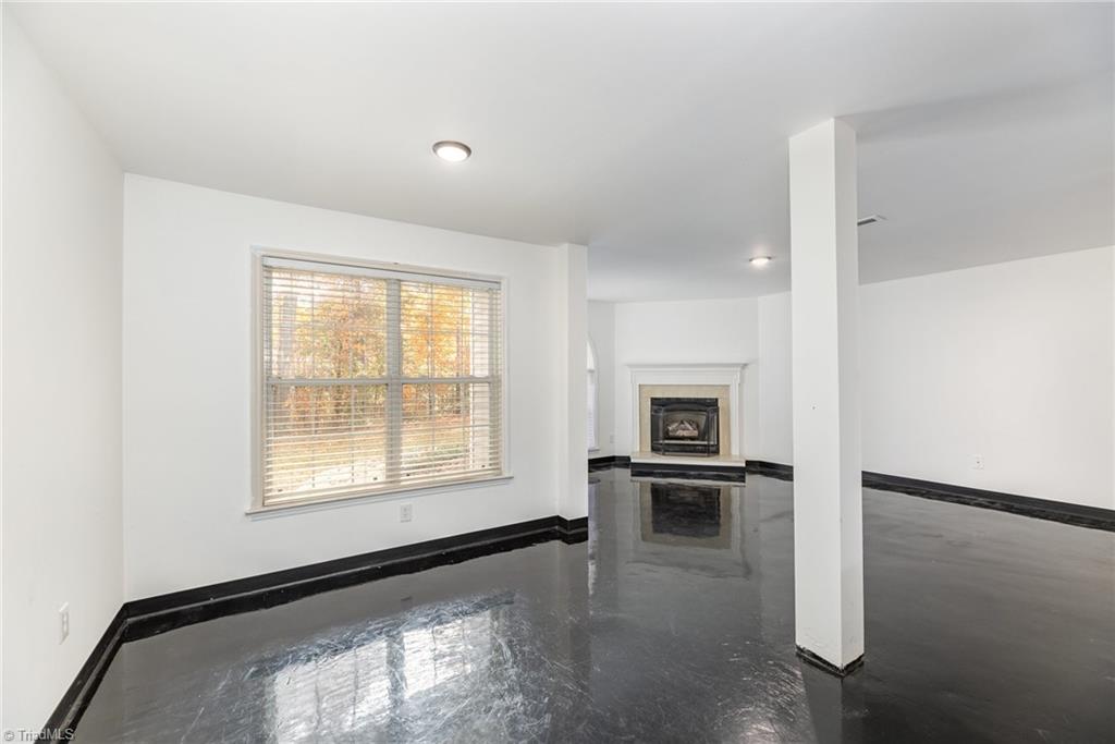 3642 Morris Farm Drive # 1C