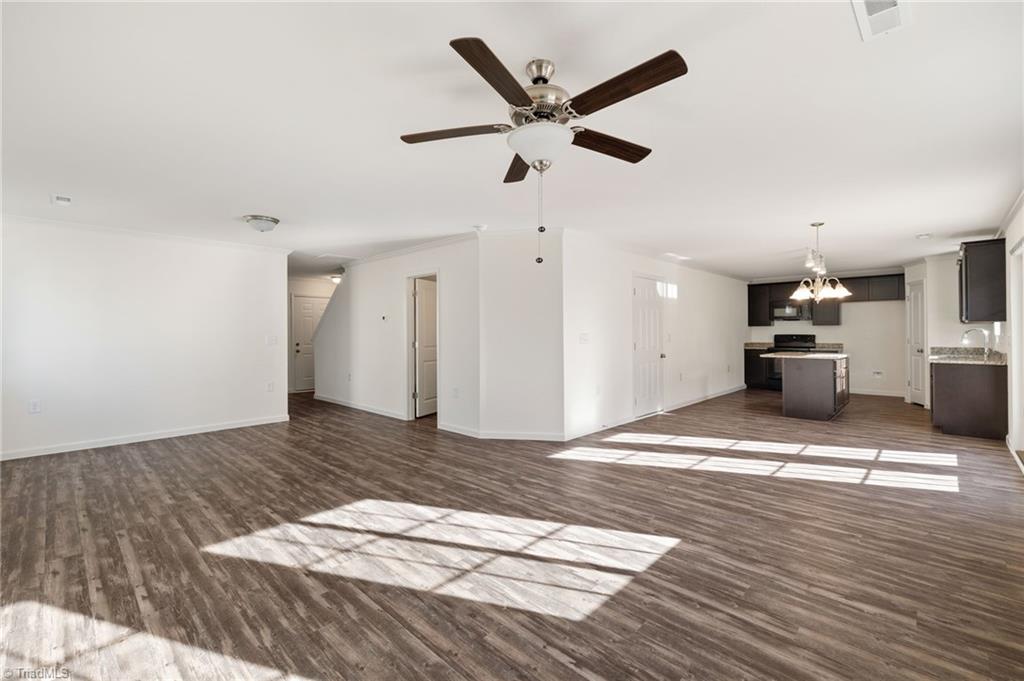 719 Brampton Drive, McLeansville