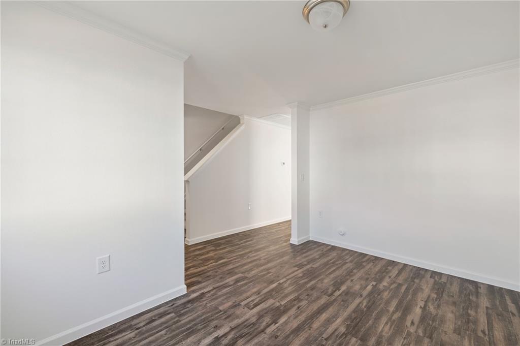 719 Brampton Drive, McLeansville