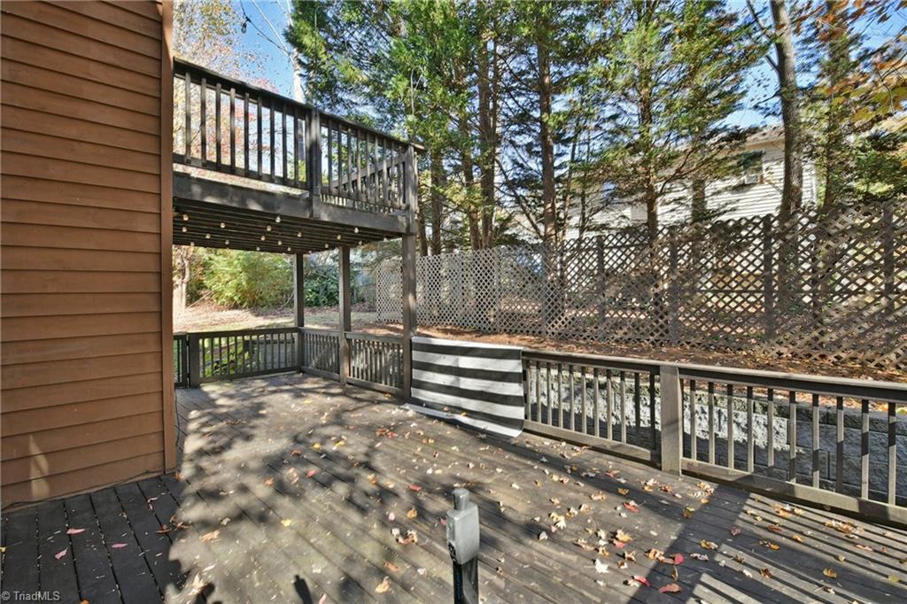 50 Carrisbrooke Lane, Winston-Salem