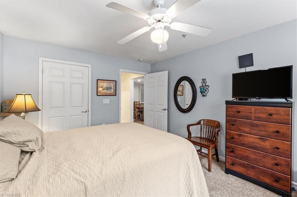 3710 Cotswold Avenue