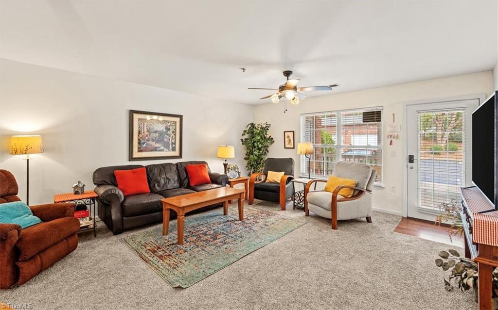 3710 Cotswold Avenue