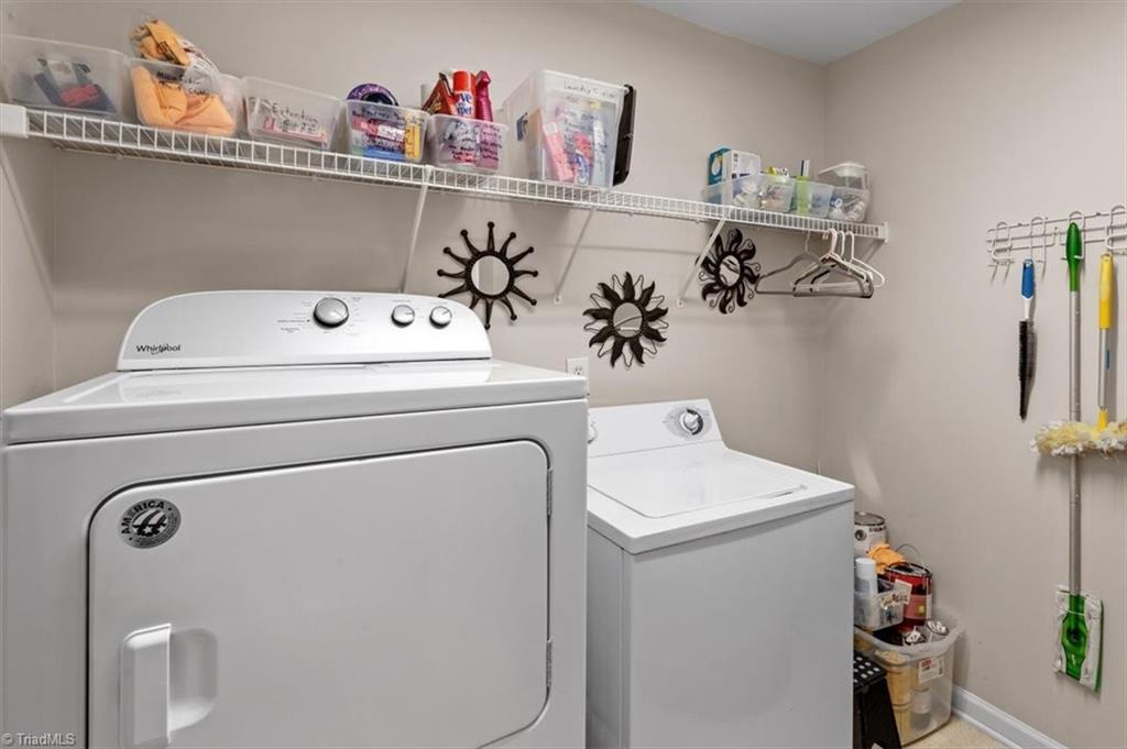 3710 Cotswold Avenue